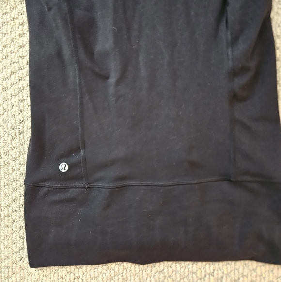 Lululemon Black Hooded Zip-Up Jacket Size 2 - Picture 9 of 9